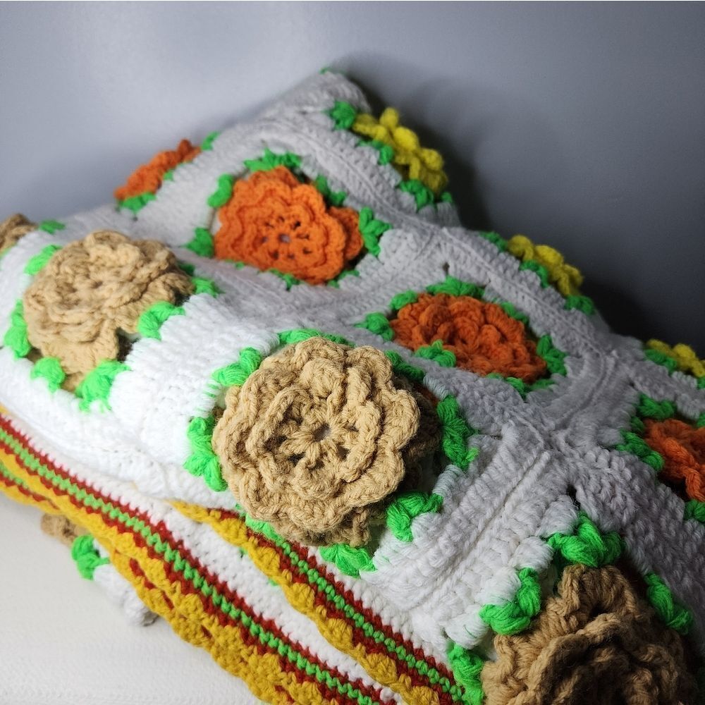 Vintage Crochet Knitted Afghan Throw Blanket Multi Color Granny 3D Flowers 90x60